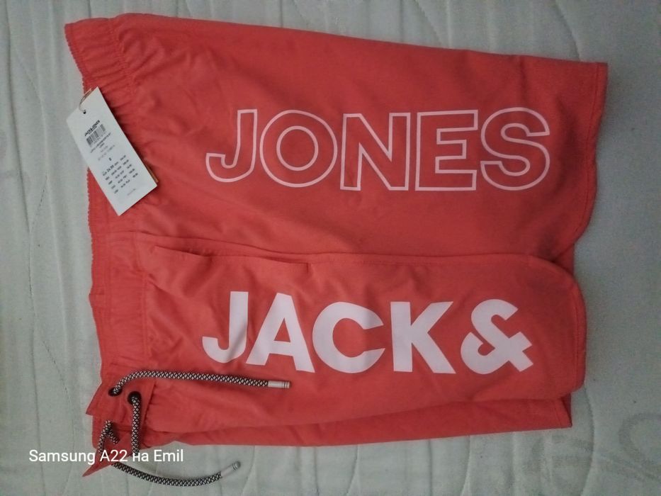 Плувни шорти S чисто нови