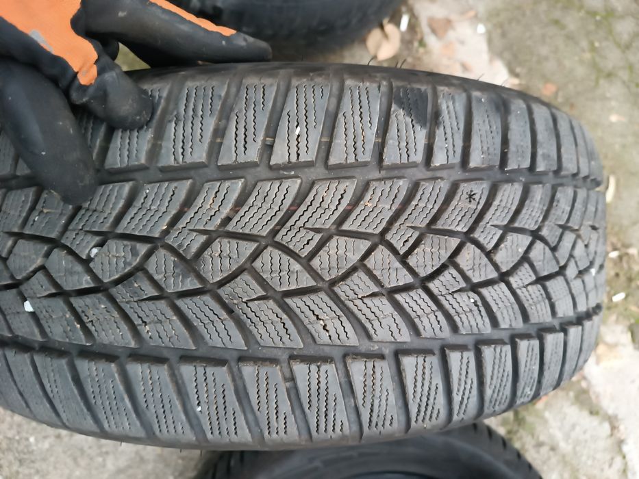 225/55/16,goodyear,8mm,dot 3418,топ!