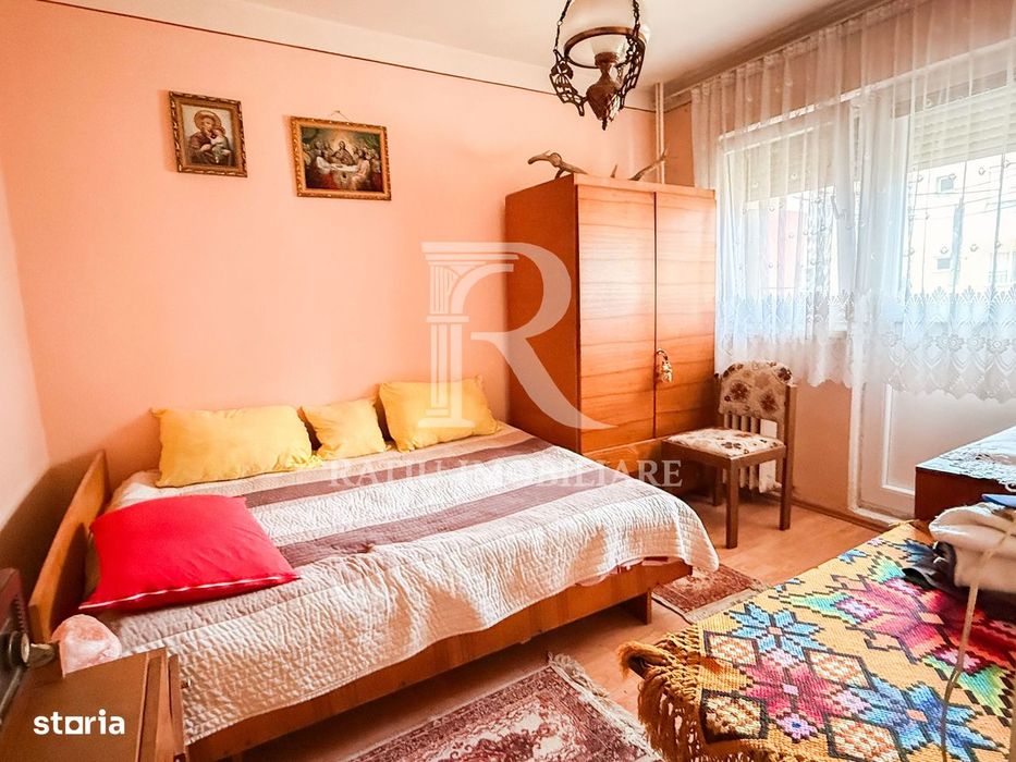 Apartament cu 3 Camere Decomandat | Aleea Călinului | Oradea