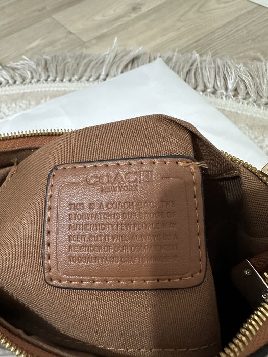 Сумочка кроссбоди Coach