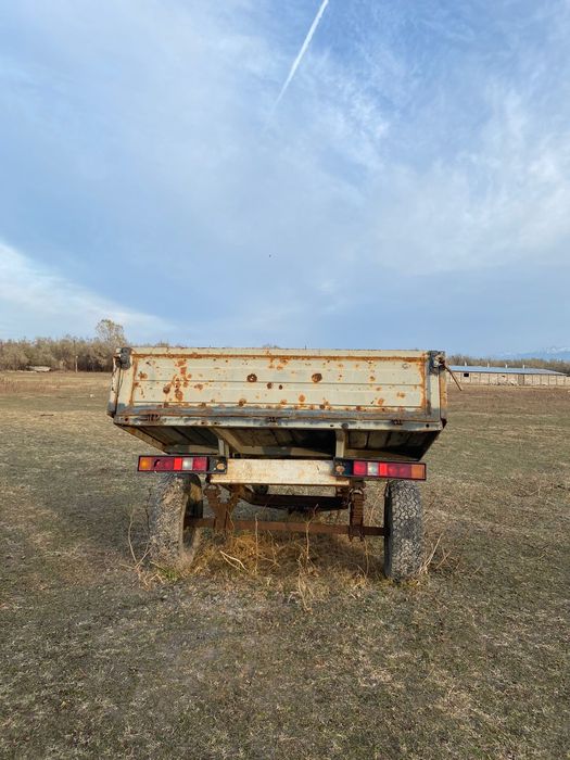 Одноосный прицеп