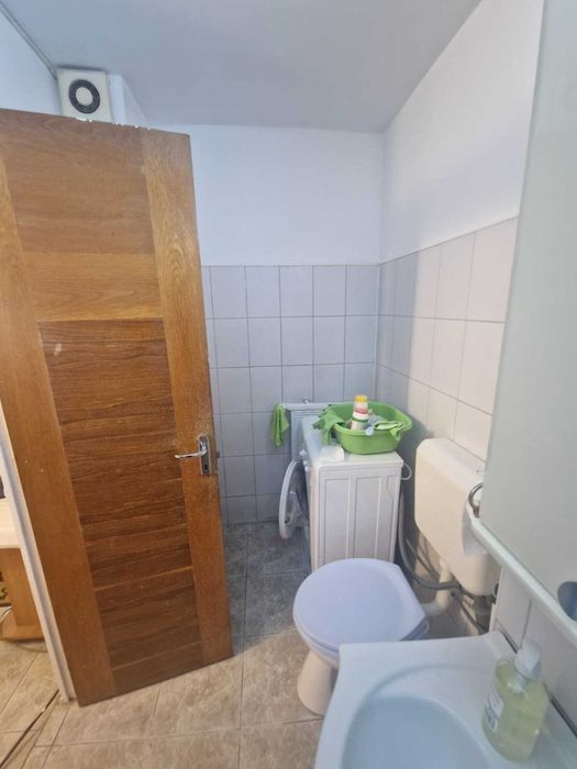 Garsoniera de inchiriat. Lacul Tei, 3 min. parcul Circului, Str. Zambilelor