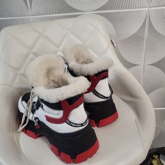 Зимни дамски обувки