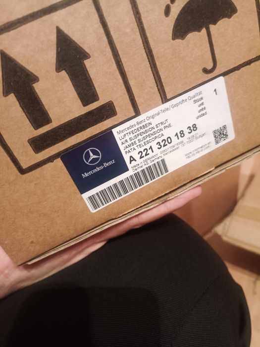 Стойка стойки мерседес W221