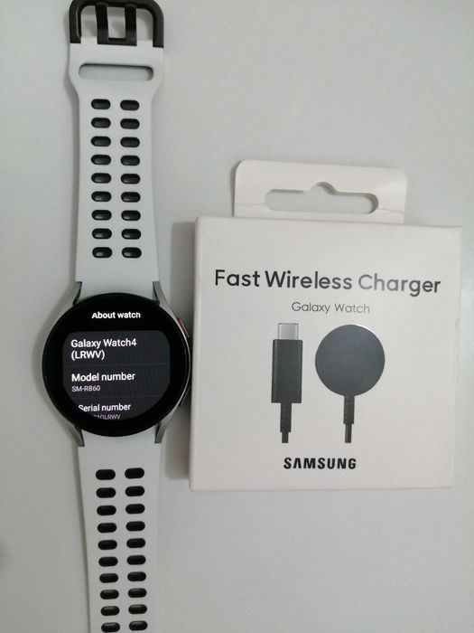 Ceas Samsung Watch 4