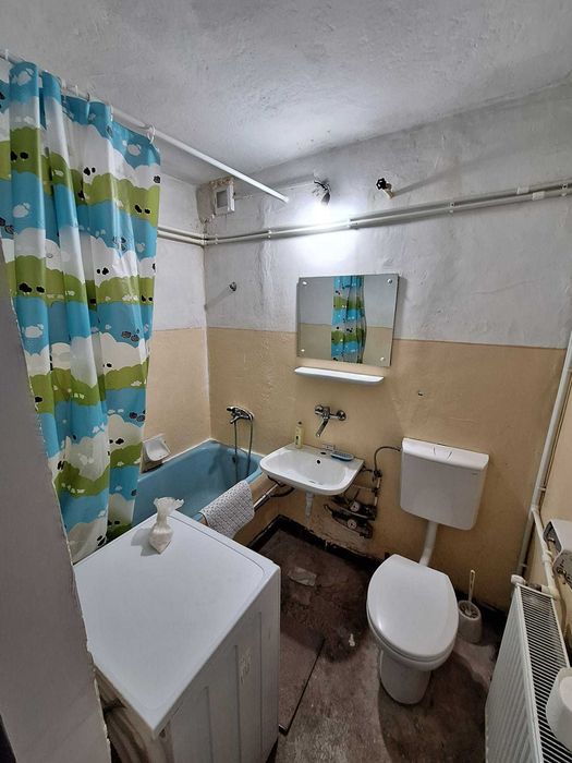 Se vinde garsoniera la etaj intermediar in cartierul Traian