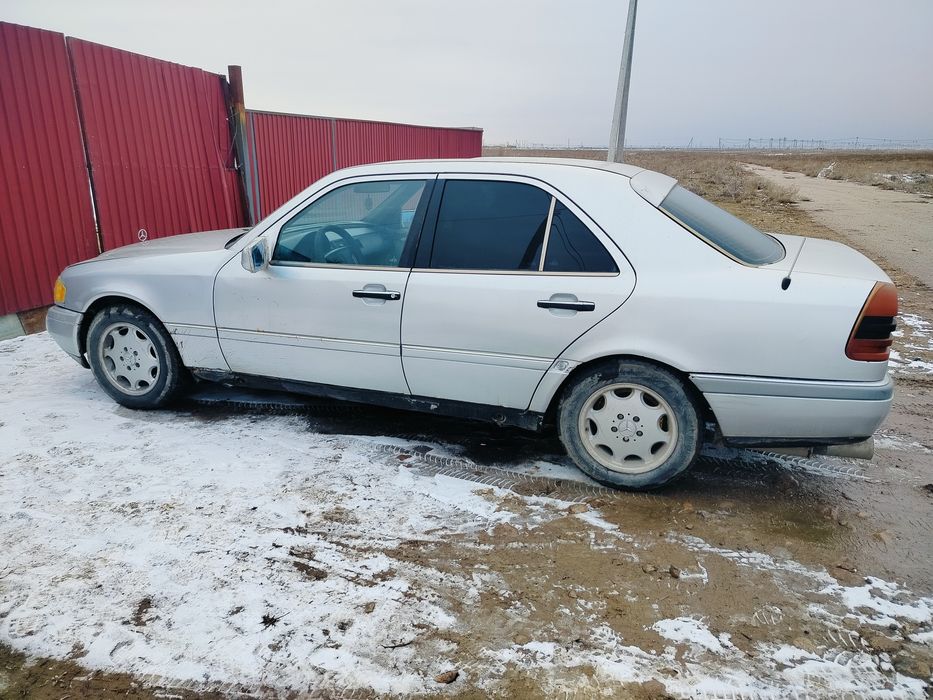 Мерседес сатылады