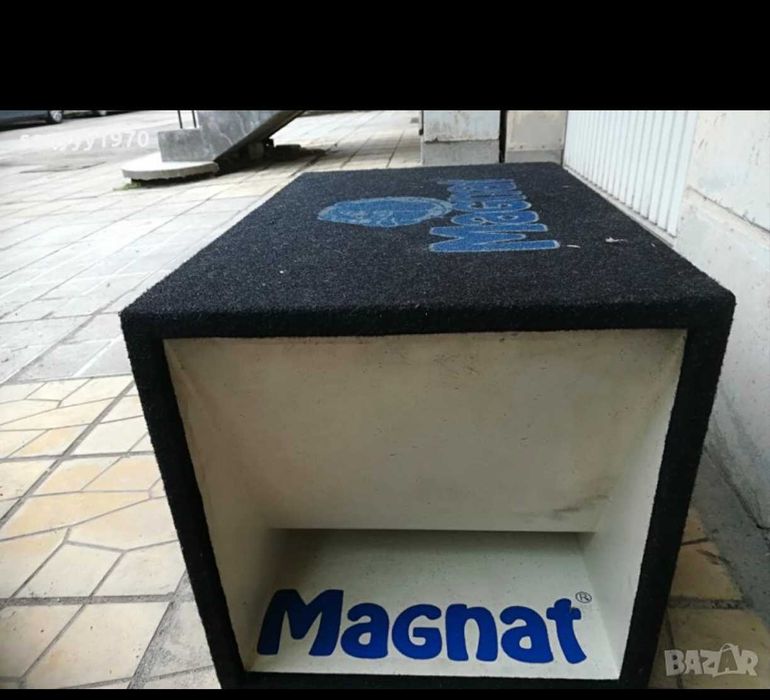 Бас каса със усилвател