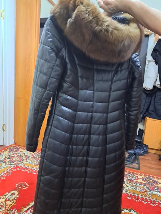 Пуховик женский зимний