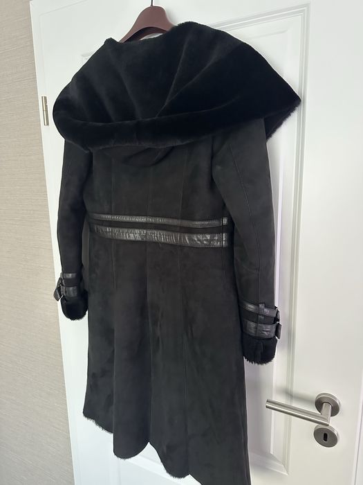 Дамско палто от естествен велур и  кожа