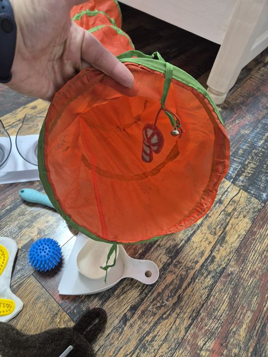 Lot mare accesorii pt pisici