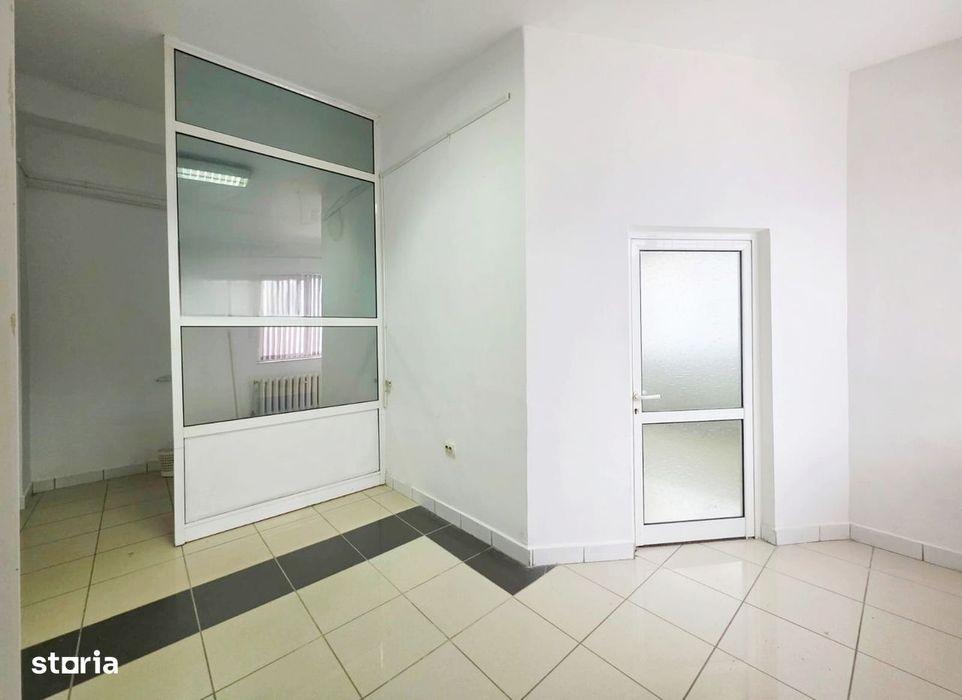 DE INCHIRIAT  BIROU 37 mp Parcare gratuită Parter BUCIUM 7,5 euro