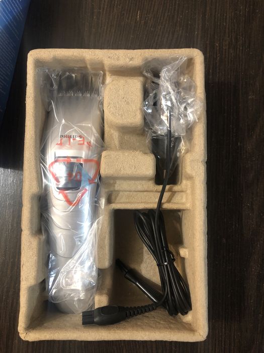 Машинка для стрижки волос Philips