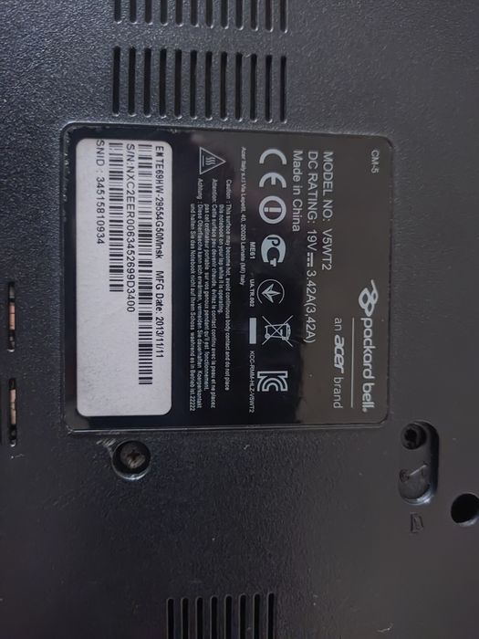 Ноутбук старыйб/у.