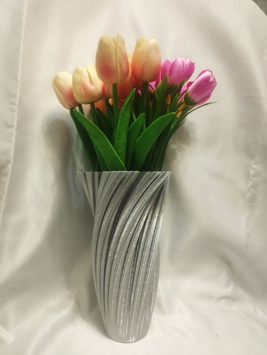 Gulli Dekorativ Vaza / Декоративная Ваза с Цветами