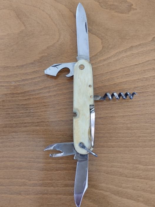 Колекционерски джобен нож