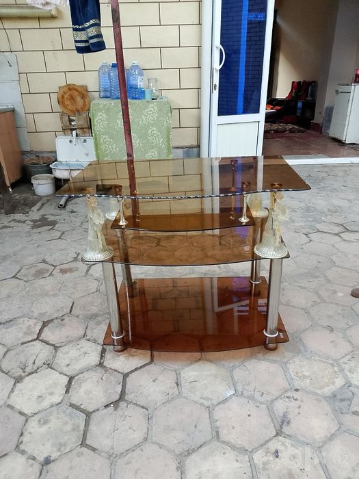 Подставка для телевизора