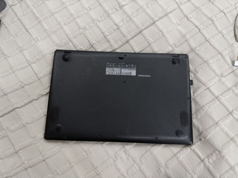 Продаю ноутбук Asus