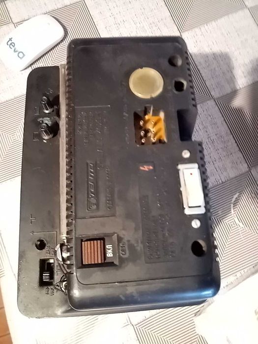 ТЕНТО - портативен телевизор от СССР 12/220 V