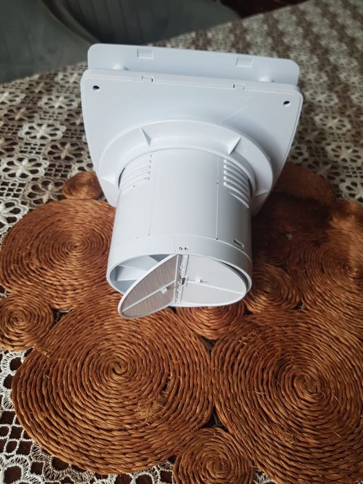 Ventilator  nou aerisire baie