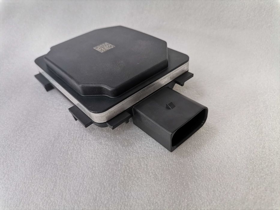 Нов Дистроник 5A8C175 BMW G60 G61 G90 G99 G70 IX I20 U11 U10 G45 F70 F