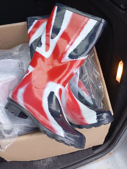 Топ бутик Гумени бутикови ботуши , удобни и всезезонни от 35 до 42 ном