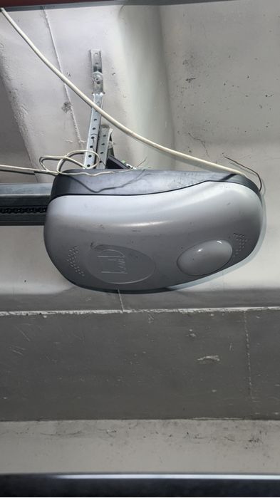 Секционные ворота