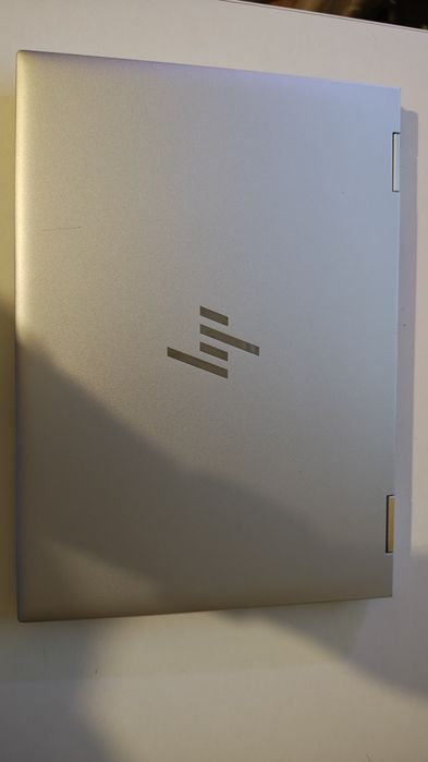 HP Elite x360 1040 G9 • i7 / 16GB / 1TB • Touch • Stare 9/10
