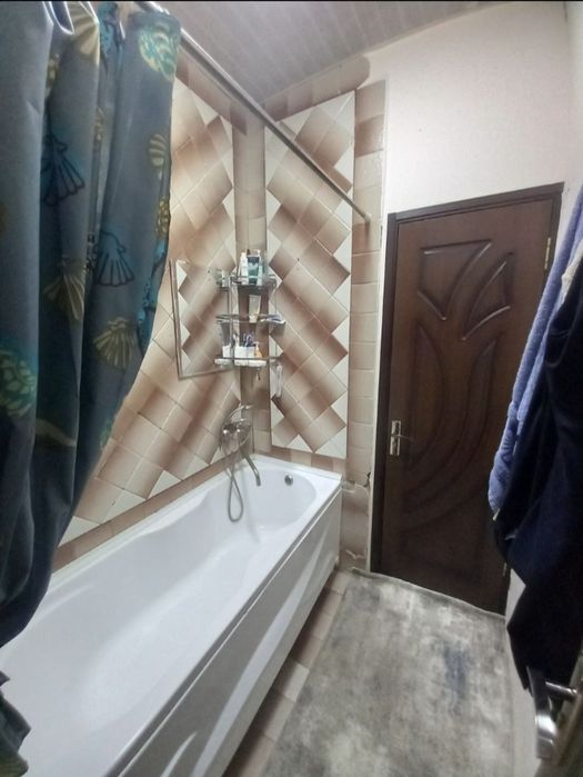 Chilonzor 19 2.3xona 2etaj 4etajli 70.000$