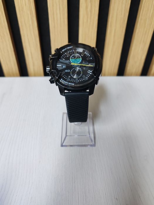 Diesel DZ-4520 Amanet Activ Exigent Cod: 0231