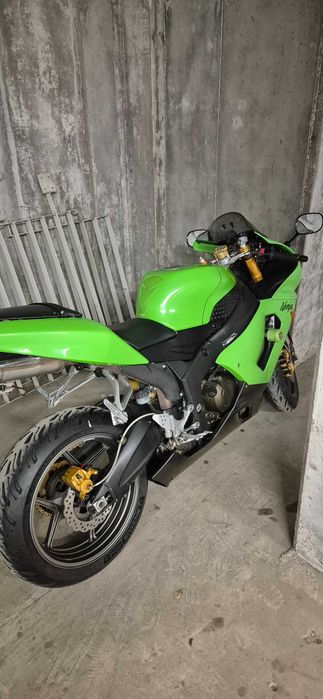 Kawasaki Ninja ZX6R