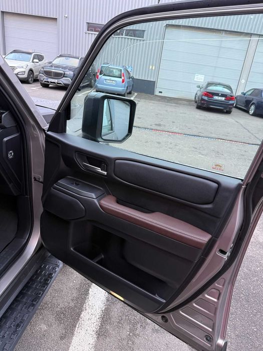 Vand Toyota LandCruiser 2.8 diesel, 2024