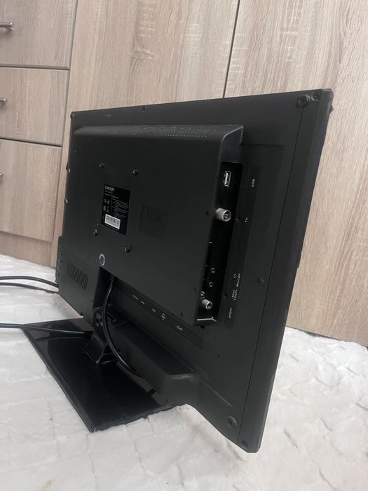 Televizor Orion cu telecomanda