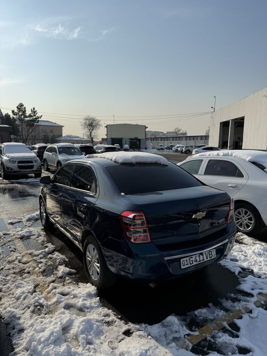 Cobalt 2023 yil 33.000 km prabeg rangi kinda blue kraska toza