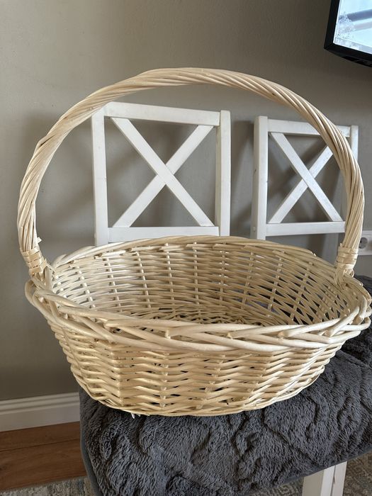 Плетенная корзина