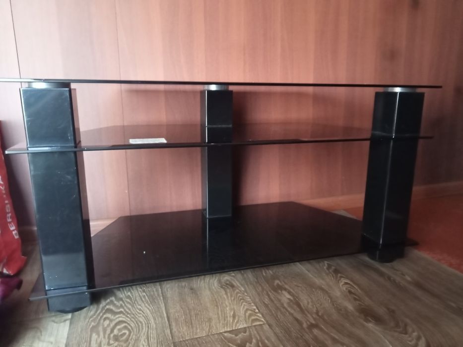 Продам стол стеклянный