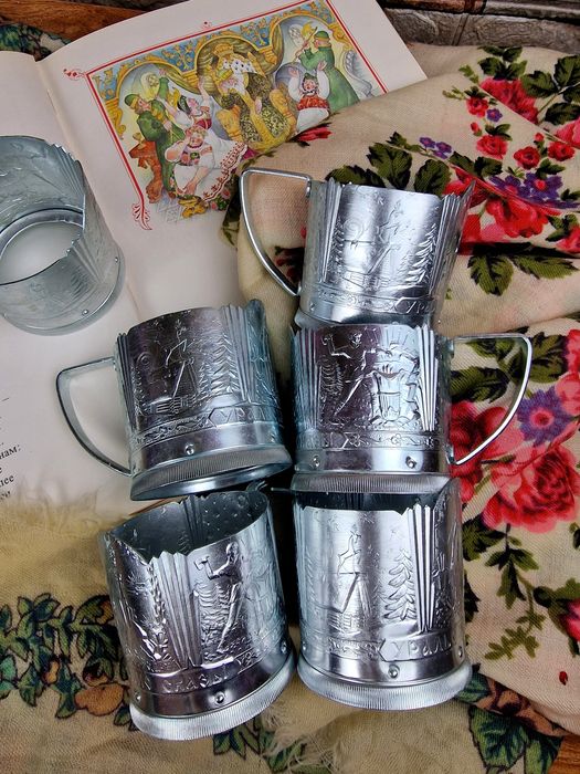 Руски подстакани
