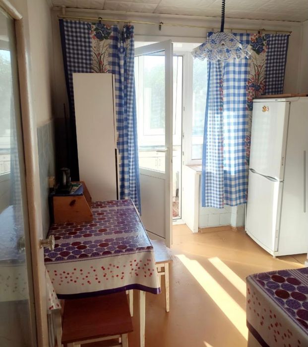 Продам 2 комн квартиру район Вокзала