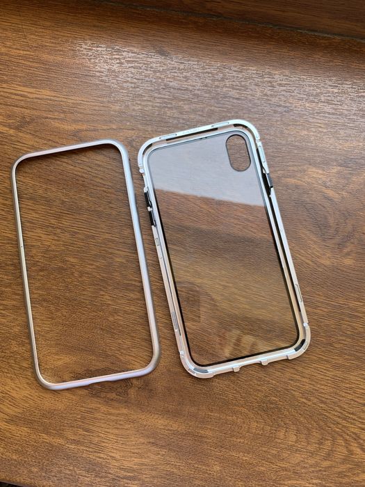 iPhone X Xs Xr chehollari sotladi