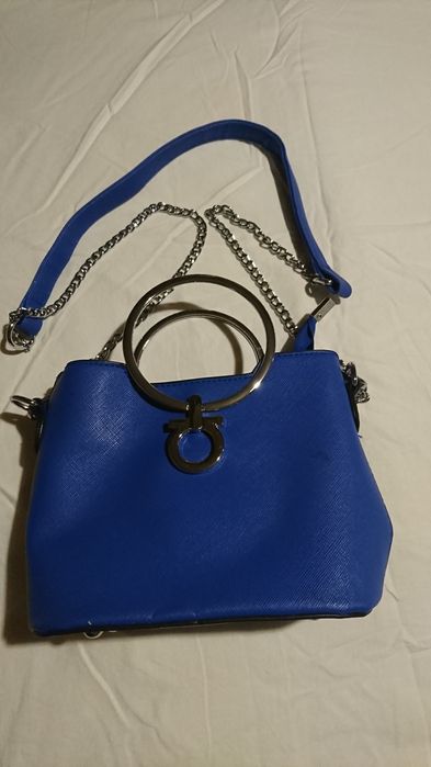 Малка дамска чанта