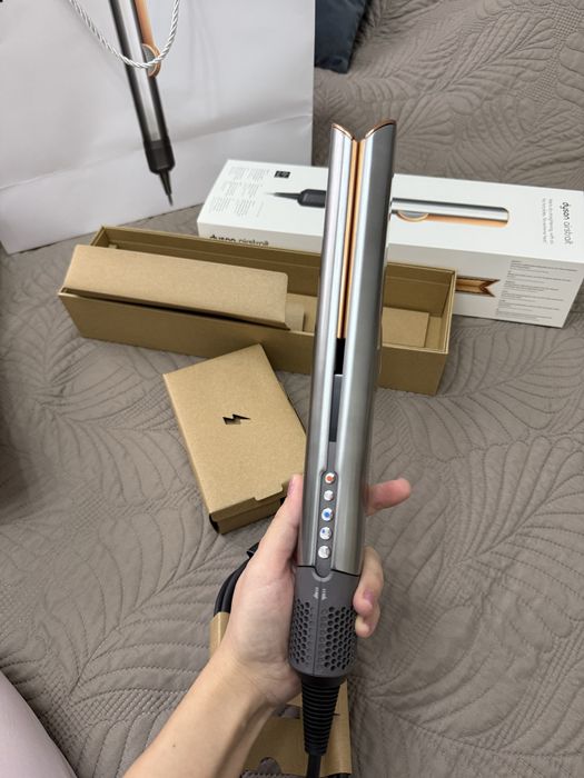 Dyson фен  утюжок