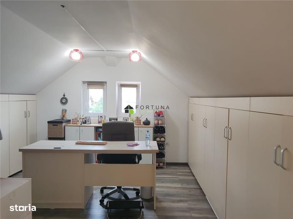 Vila P+E+M Rasnov Mobilata Complet