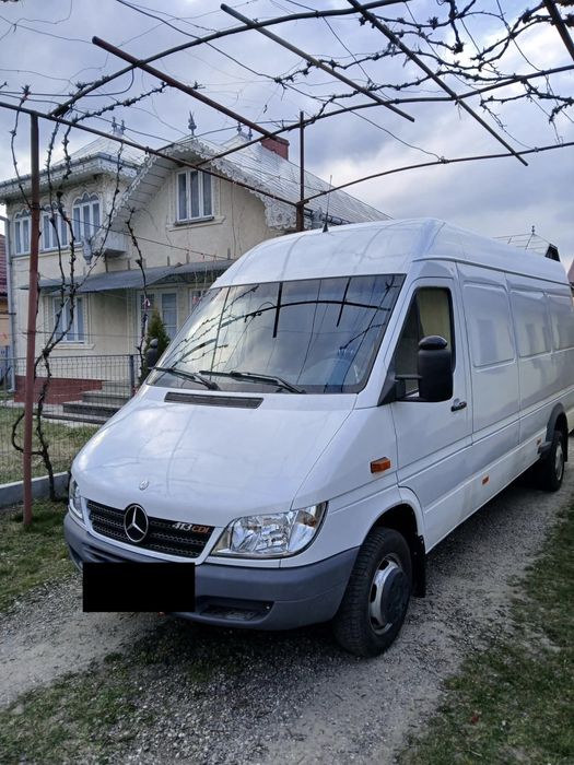 Mercedes Benz Sprinter 413 pe dublu din 2003
