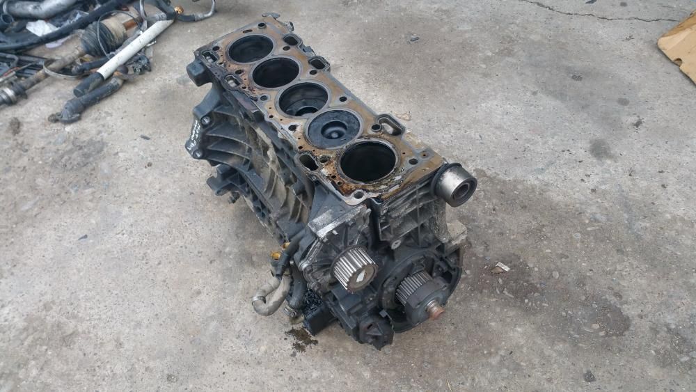Bloc Motor Ambielat VOLVO S60 V70II Xc70II Xc90 2.4d 185 cai 2005-2009