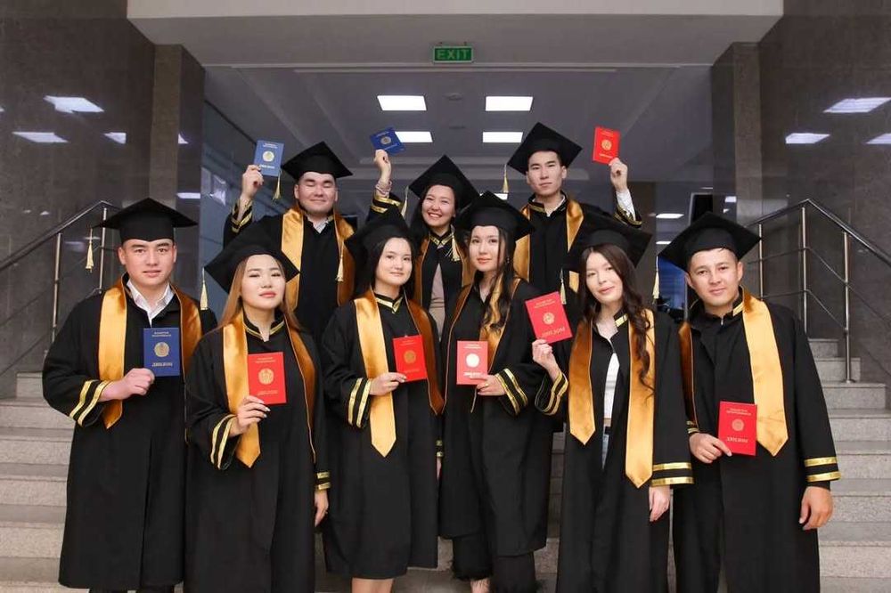 Мантия, мантии прокат аренда