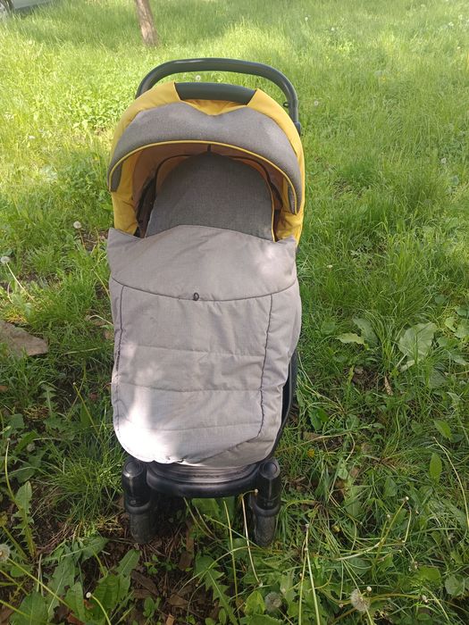 Vând cărucior  copii 3in1  Adamex Neonex