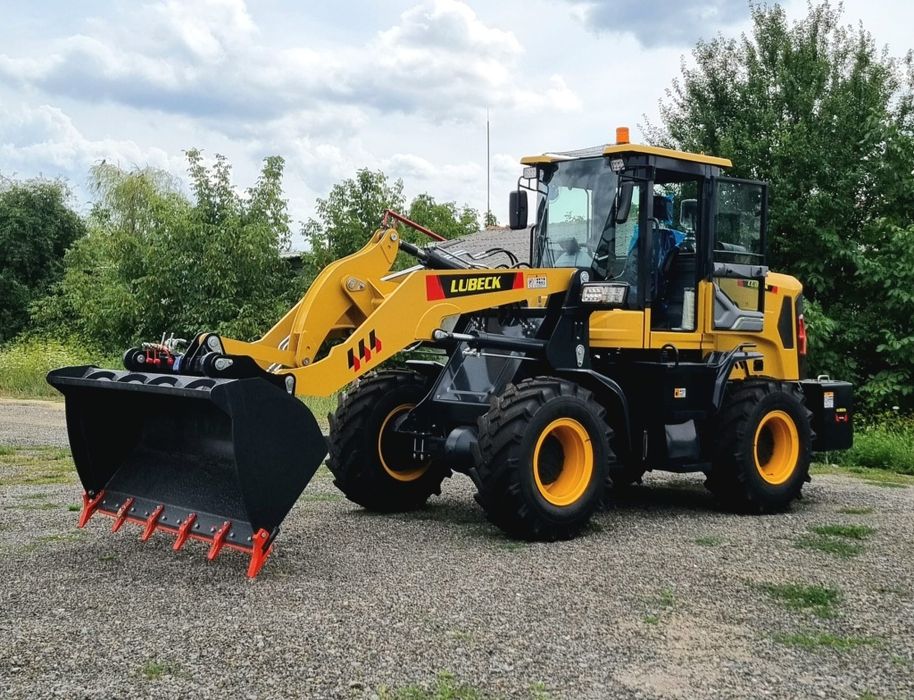 Încărcător Frontal Lubeck FR 301W- 3 tone încarcare-4.2m H. NOU 2026~Leasing/Rate