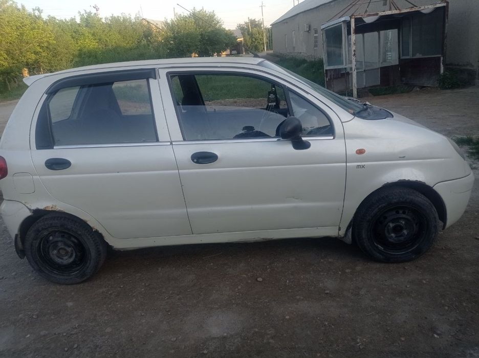 Matiz sotiladi yili 2002 . 30% kraska. Mator karopka xadavoy zo‘r...