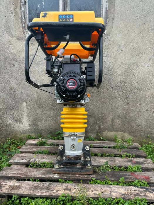 Трамбовка виброплоча