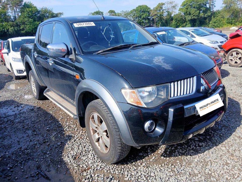 Dezmembrez Mitsubishi L200 2.5 Diesel 2007
